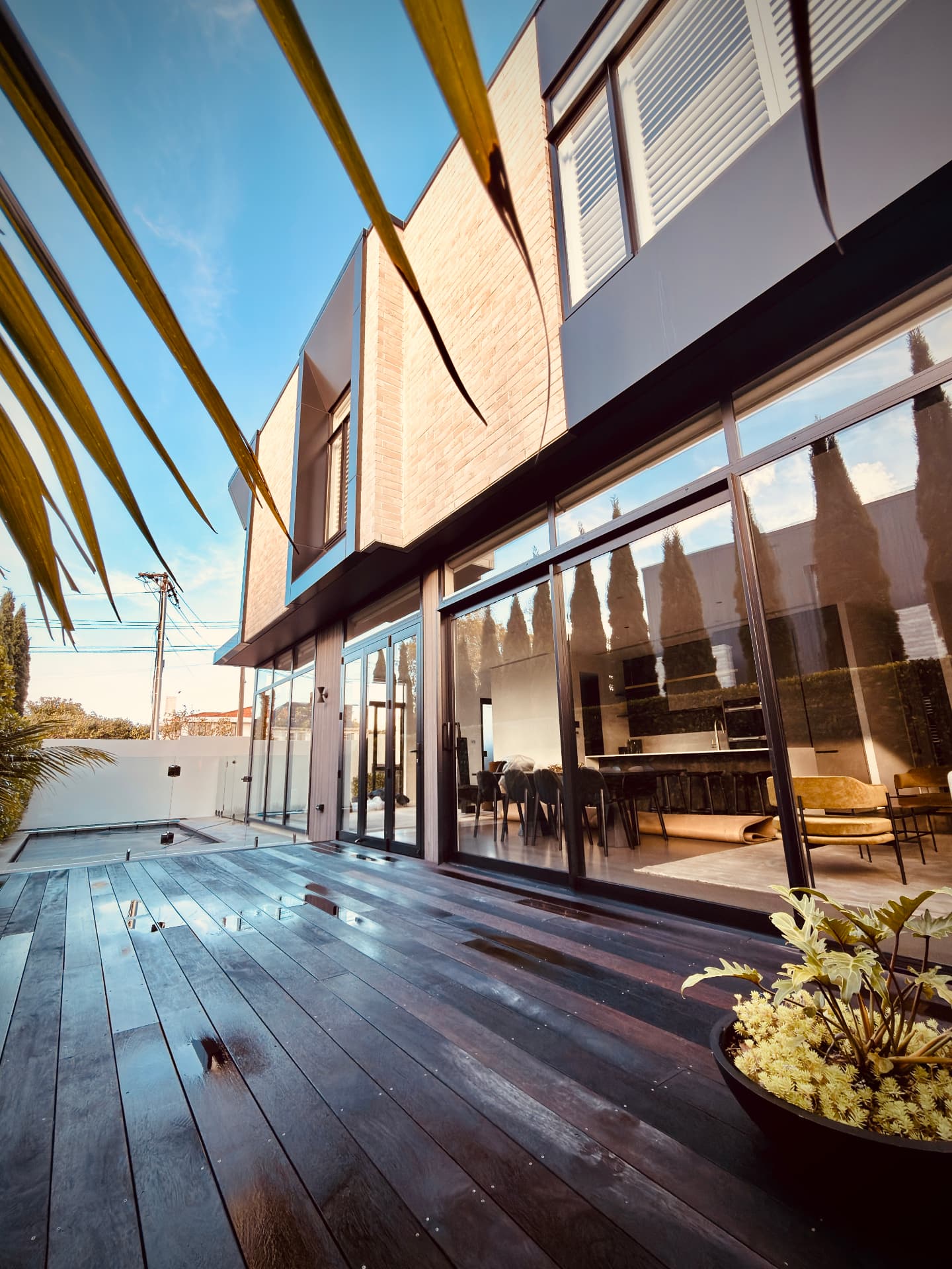 Clean modern Auckland home exterior and deck